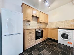 Kitchen- click for photo gallery
